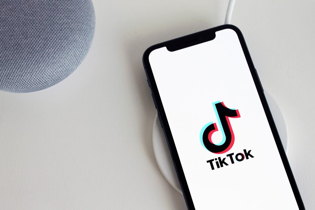 tiktok, app, iphone